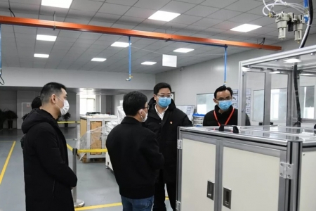 嘉兴市纪委书记张建明一行莅临亚特电器亲身指导企业疫情防控、复工复产
